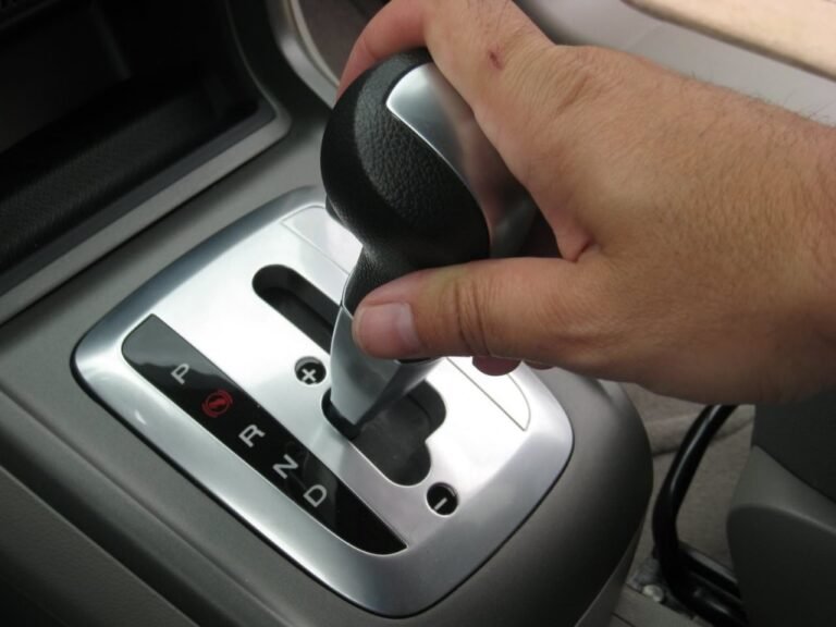 Cómo se remolca correctamente un auto automático sin dañarlo