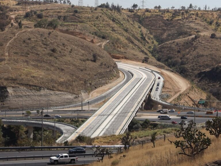 Es legal transitar sin dispositivo electrónico por una autopista concesionada 3 Es legal transitar sin dispositivo electrónico por una autopista concesionada