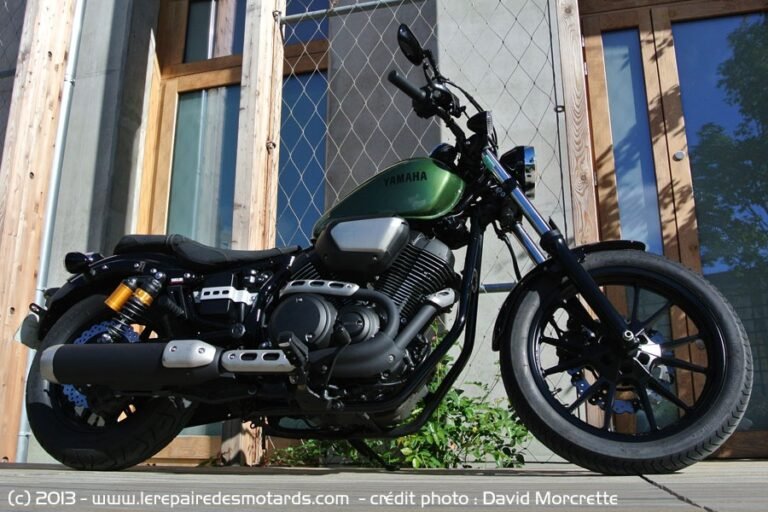 Qué características y especificaciones tiene la Yamaha Bolt R Spec