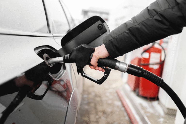 Se gasta más gasolina al manejar rápido o despacio en carretera 5 Se gasta más gasolina al manejar rápido o despacio en carretera
