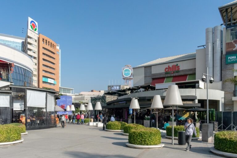 Qué opciones de metro hay para llegar al Mall Arauco Maipú