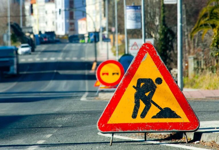 Qué medidas se están tomando para reparar los baches en las calles