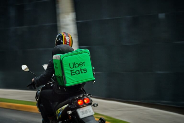 Dónde encontrar trabajos de repartidor con auto propio part time 29 uber eats 4