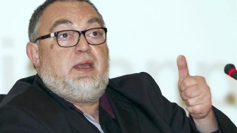 Qué es la Escuela Poética de Víctor Domingo Silva y su legado
